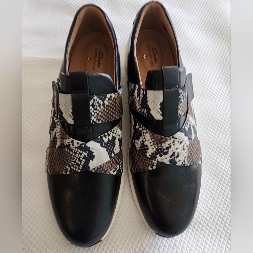 Clarks Black and Brown Snake Print Athletic Shoes
